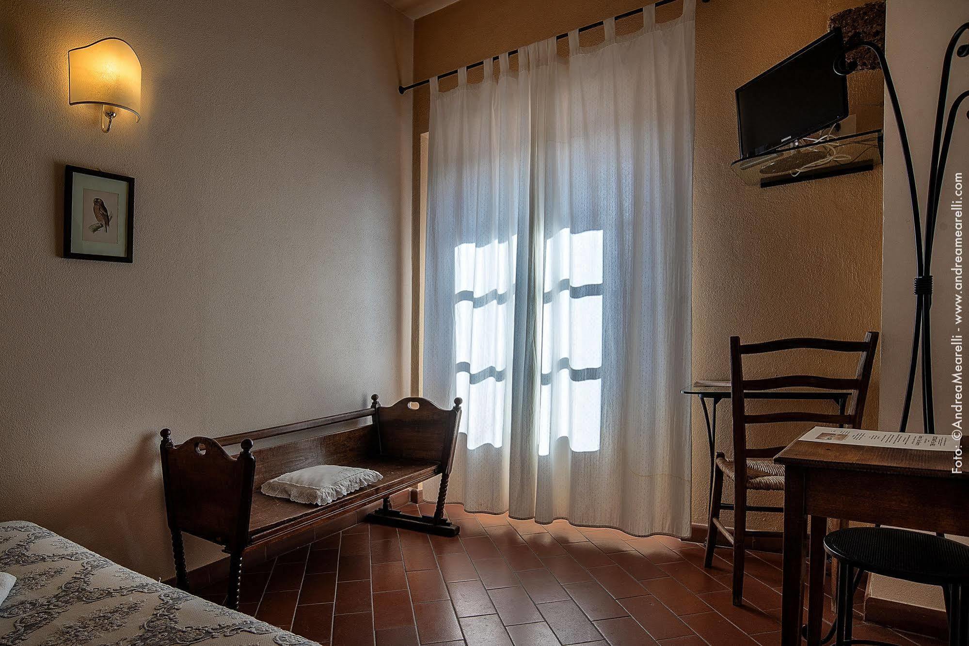 Hotel Scilla Sovana Ngoại thất bức ảnh