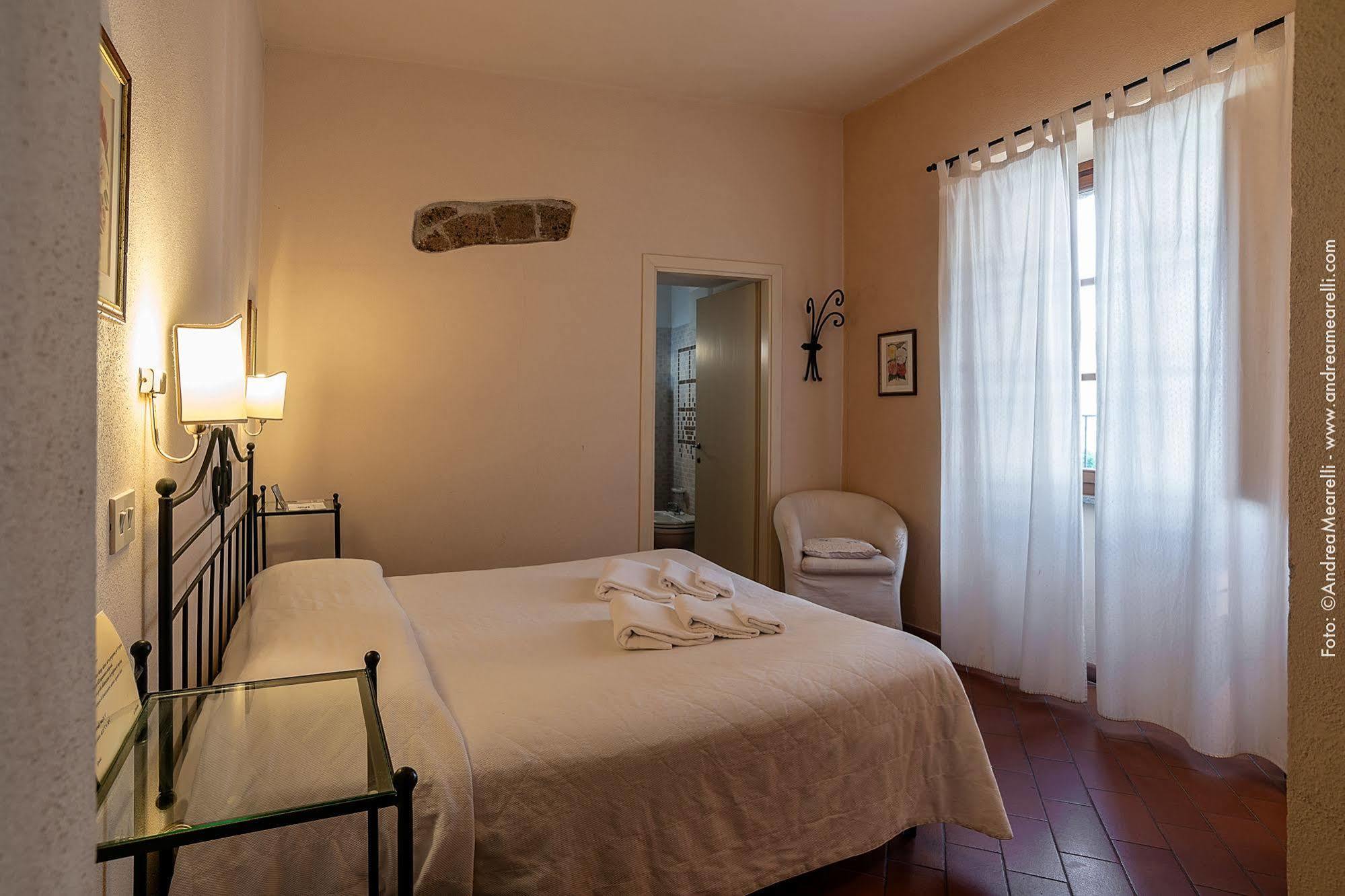 Hotel Scilla Sovana Ngoại thất bức ảnh