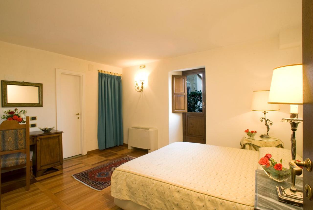 Hotel Scilla Sovana Ngoại thất bức ảnh